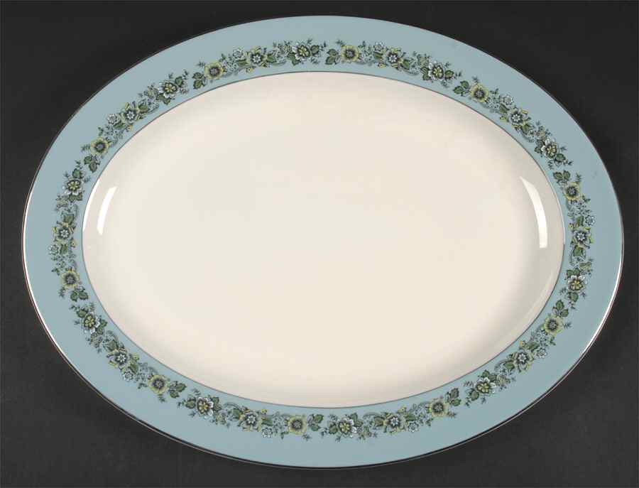 Harmony 15" Oval Serving Platter by Royal Doulton-1