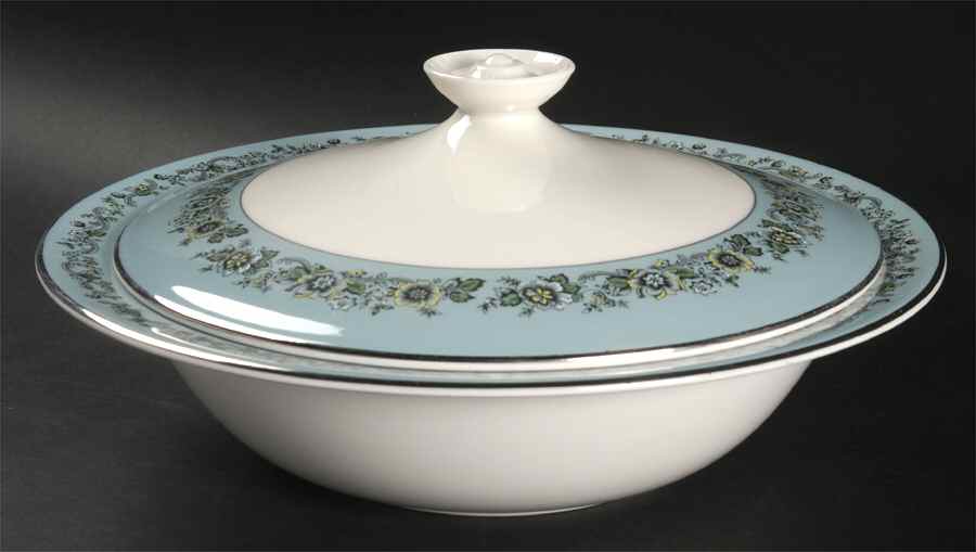 Harmony Round Covered Vegetable by Royal Doulton-1