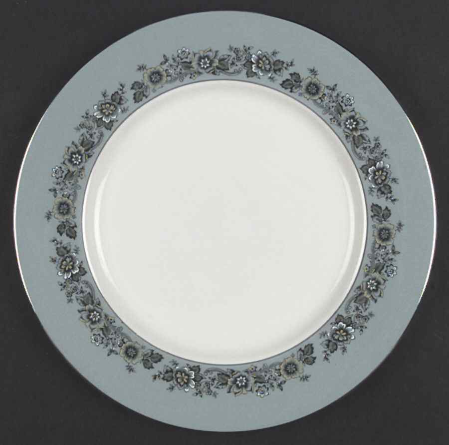Harmony Dinner Plate by Royal Doulton-1