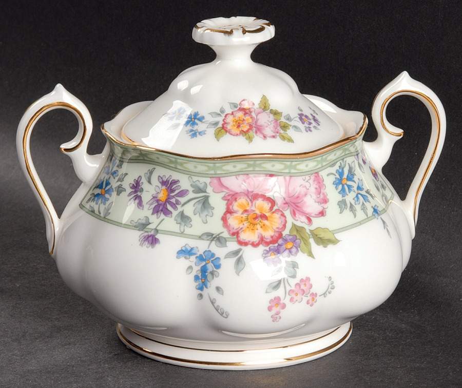 Hartington Sugar Bowl & Lid by Royal Albert-1