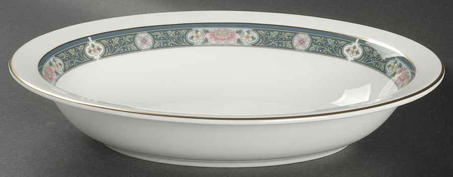 Hartwell 10" Oval Vegetable Bowl by Royal Doulton-1