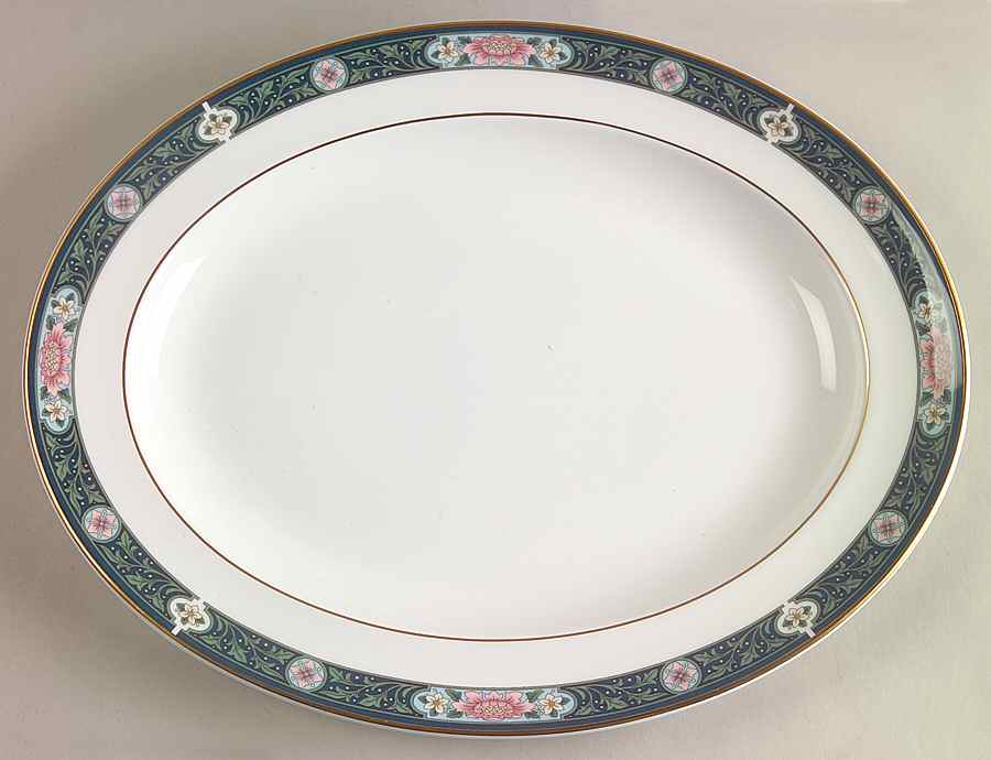 Hartwell 13" Oval Serving Platter by Royal Doulton-1