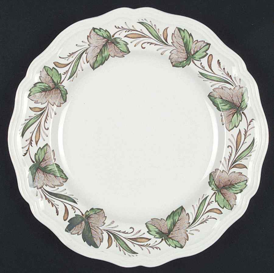 Hereford Dinner Plate by Royal Doulton-1