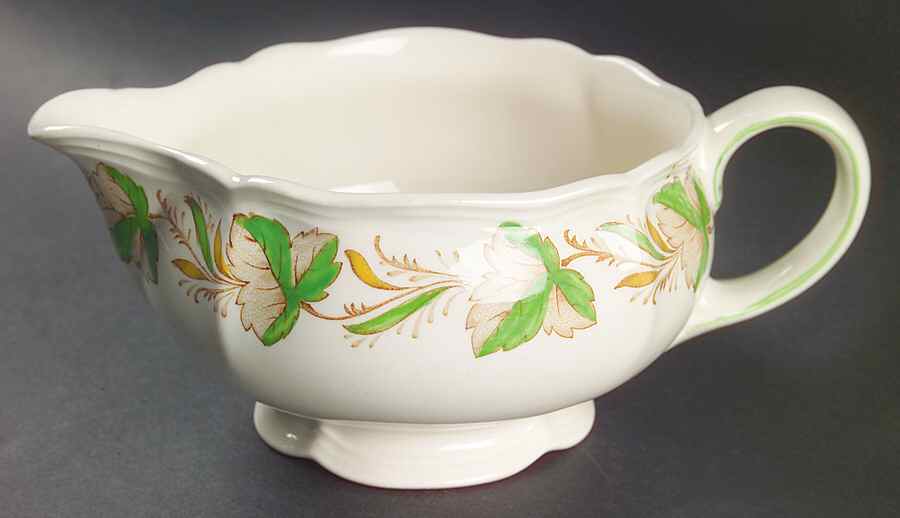 Hereford Gravy Boat by Royal Doulton-1