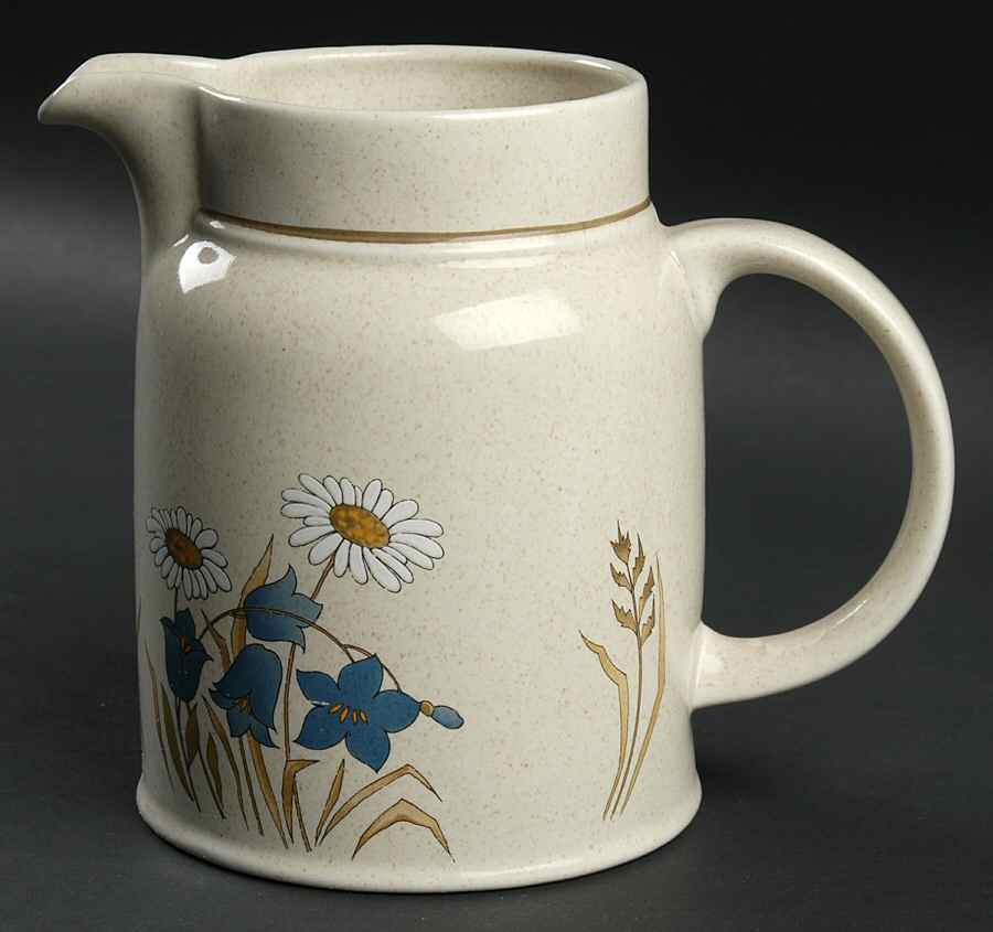 Hill Top 32 Oz Pitcher by Royal Doulton-1
