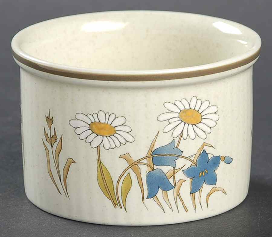 Hill Top Ramekin by Royal Doulton-1