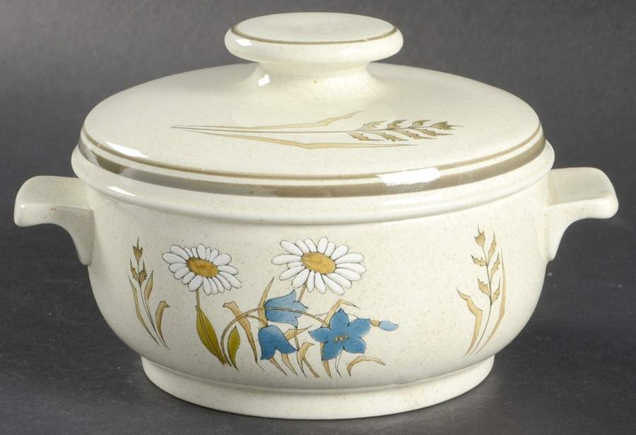Hill Top Individual Casserole & Lid by Royal Doulton-1