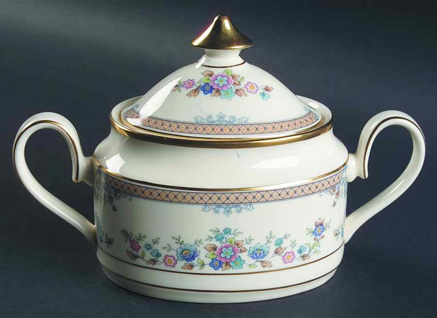 Highland Valley Sugar Bowl & Lid by Royal Doulton-1