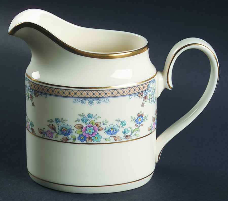 Highland Valley Creamer by Royal Doulton-1