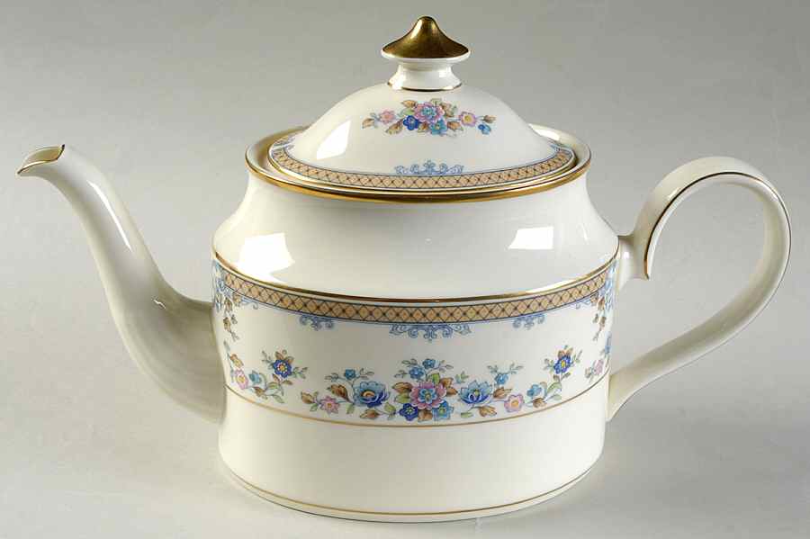 Highland Valley Teapot & Lid by Royal Doulton-1