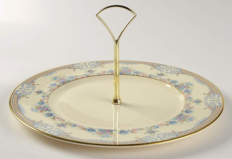 Highland Valley Round Serving Plate with Handle (DP) by Royal Doulton-1