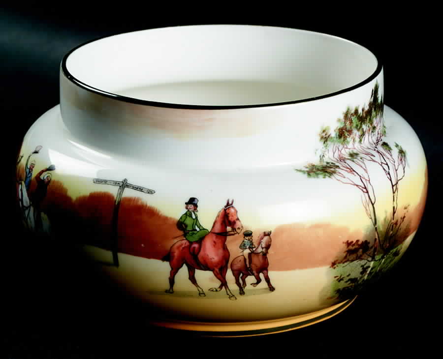 Hunting (John Peel, Bone) Bowl Vase by Royal Doulton-1