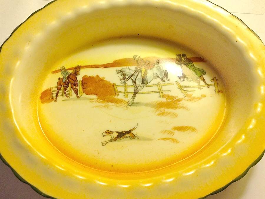 Hunting (John Peel, Bone) Rim Dish by Royal Doulton-1