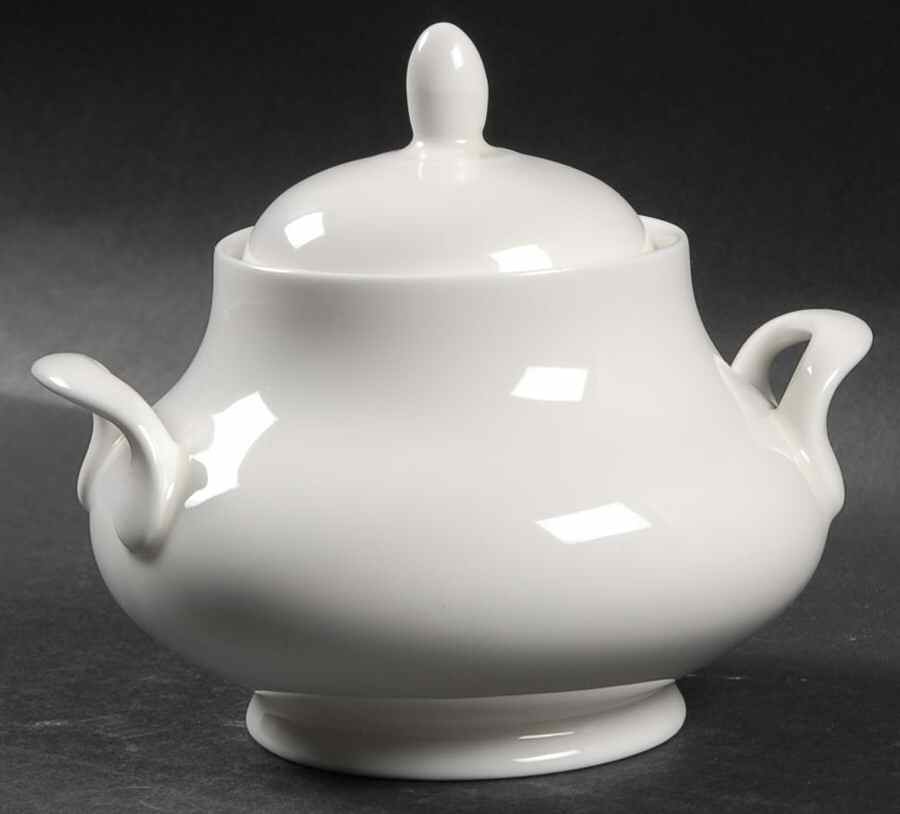Innocence Sugar Bowl & Lid by Royal Doulton-1