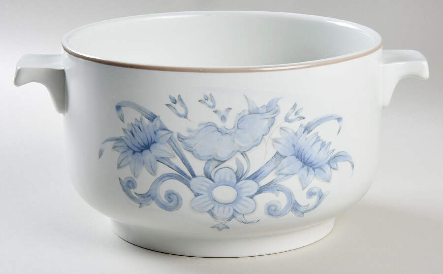 Inspiration 2 Qt Round Covered Casserole No Lid by Royal Doulton-1