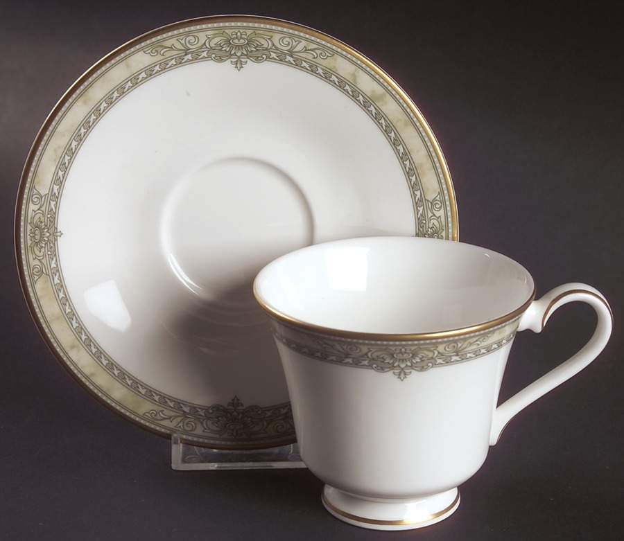 Isabella (Original Shape) Footed Cup & Saucer Set by Royal Doulton-1