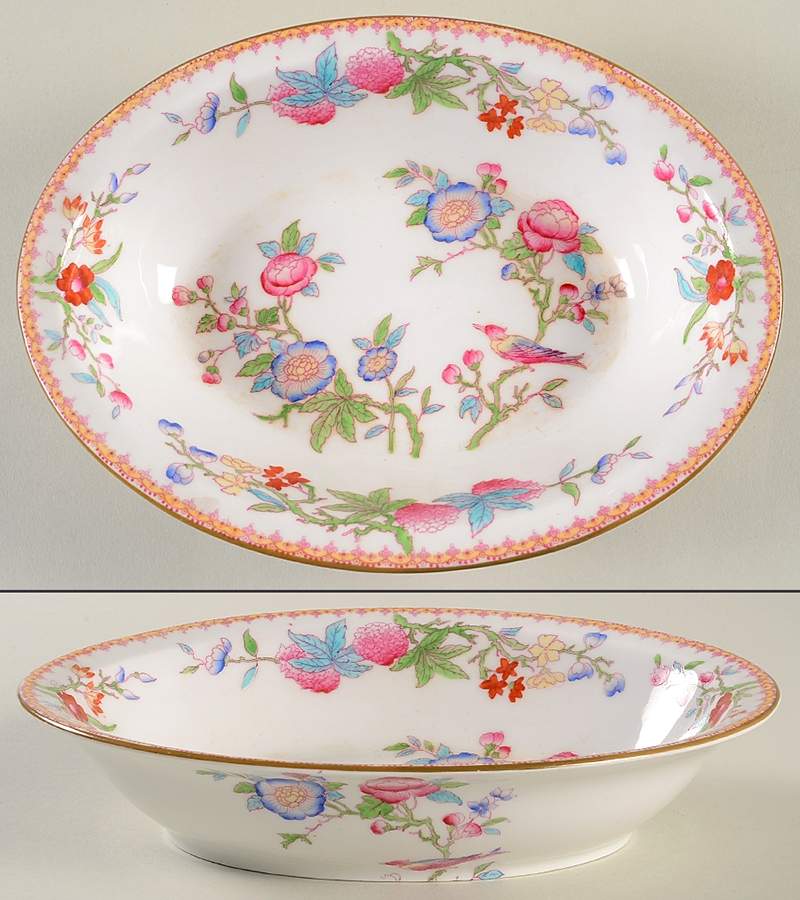 Ito (Smooth) 9" Oval Vegetable Bowl by Royal Doulton-1
