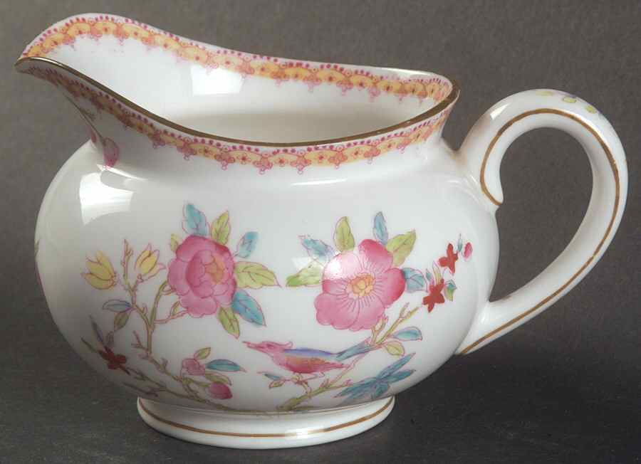 Ito (Scalloped) Creamer by Royal Doulton-1
