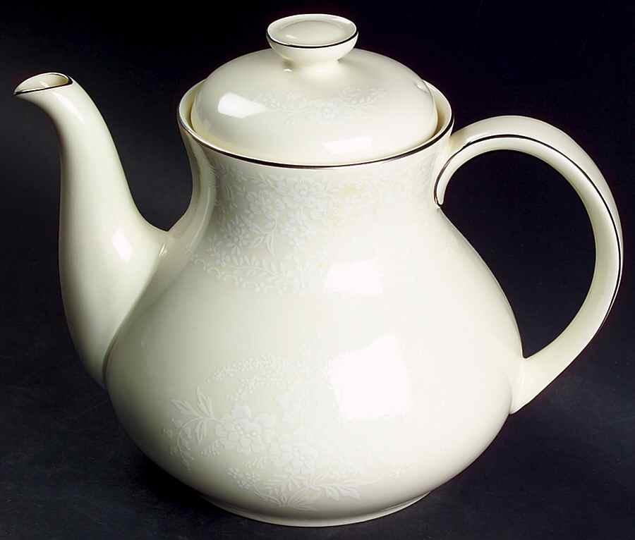 Jennifer Teapot & Lid by Royal Doulton-1