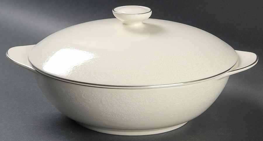 Jennifer Round Covered Vegetable by Royal Doulton-1