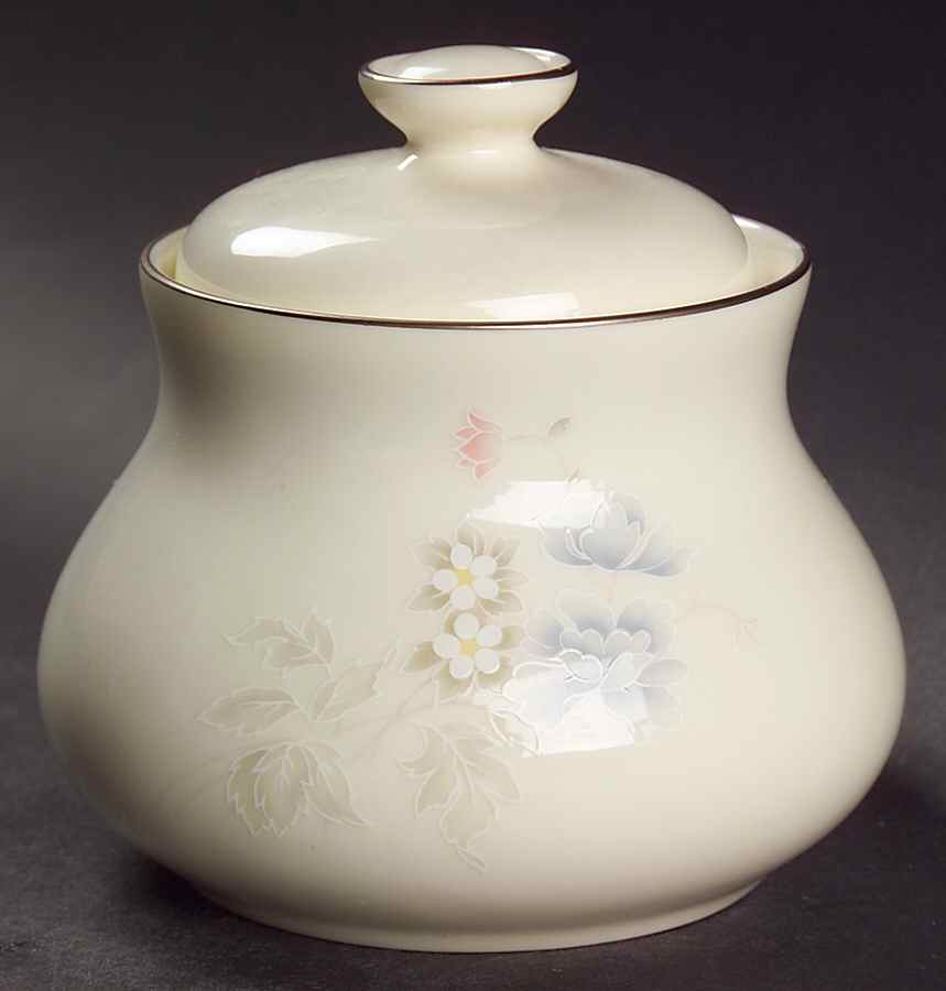 Jessica Sugar Bowl & Lid by Royal Doulton-1