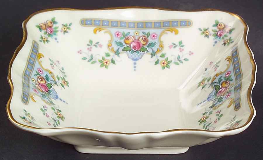 Juliet Square Tray by Royal Doulton-1