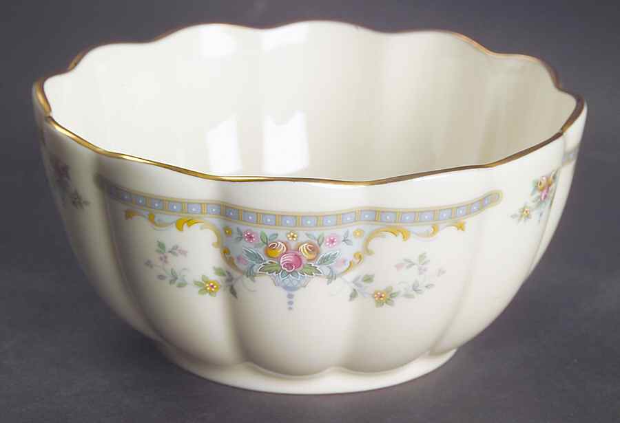 Juliet Petal Bowl by Royal Doulton-1