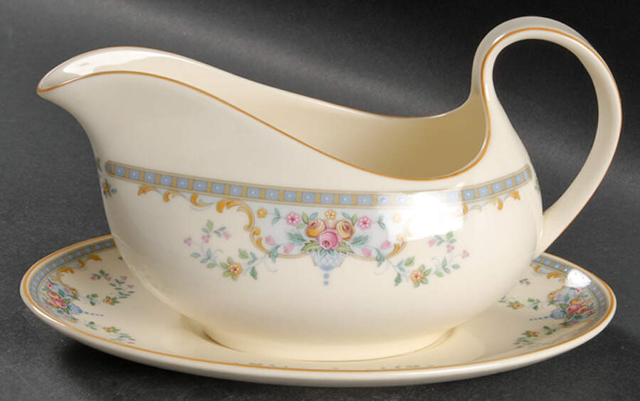Juliet Micro Gravy Boat & Underplate by Royal Doulton-1