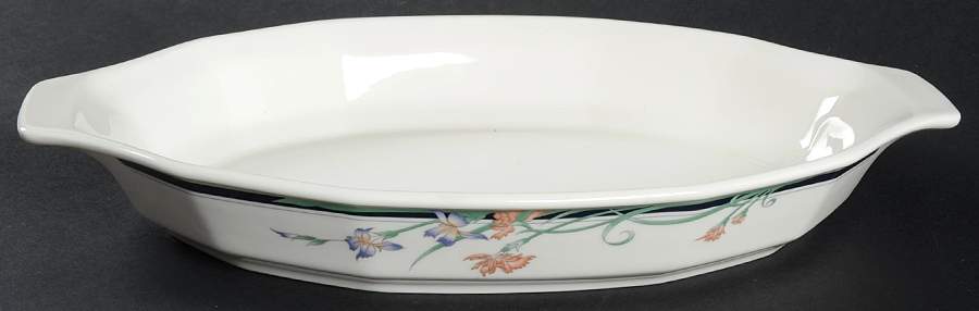 Juno 11" Augratin by Royal Doulton-1