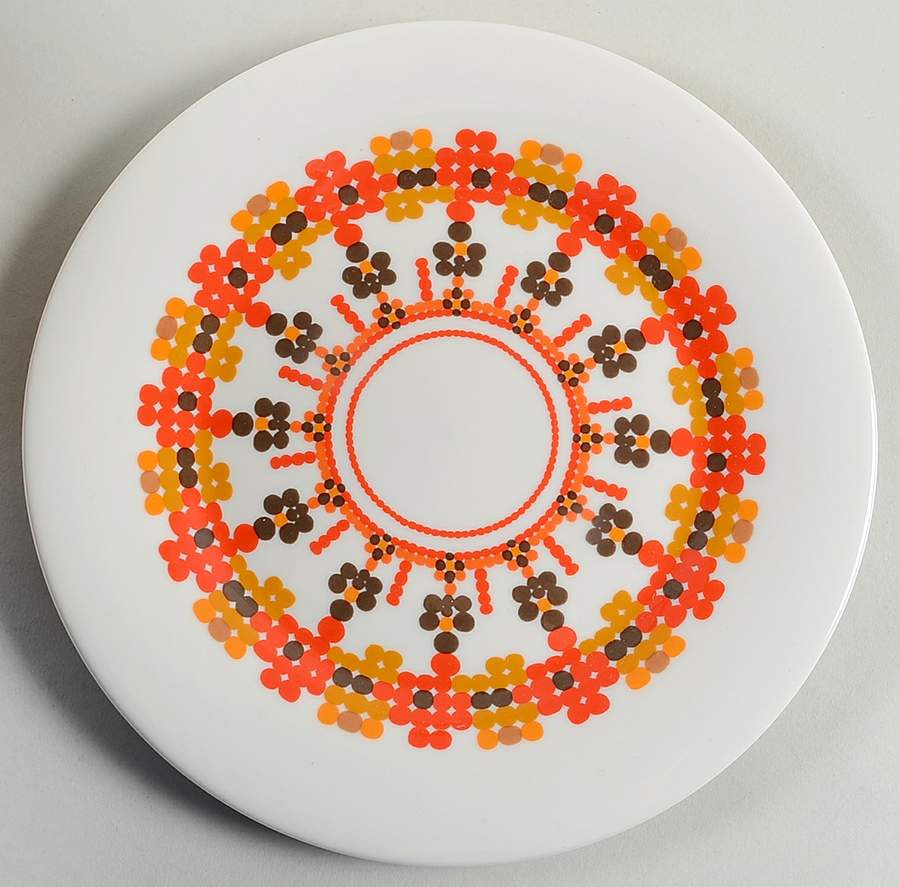 Kaleidoscope Luncheon Plate by Royal Doulton-1