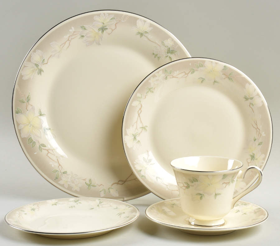 Kathleen 5 Piece Place Setting by Royal Doulton-1