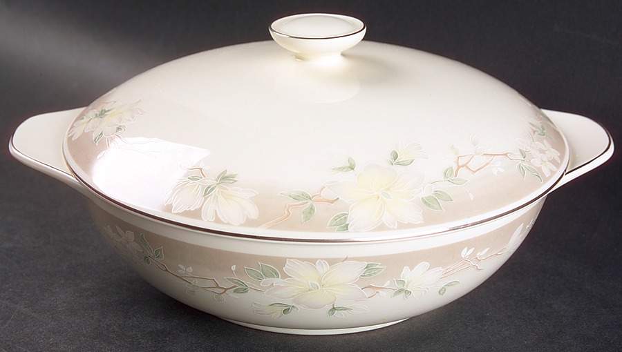 Kathleen Round Covered Vegetable by Royal Doulton-1