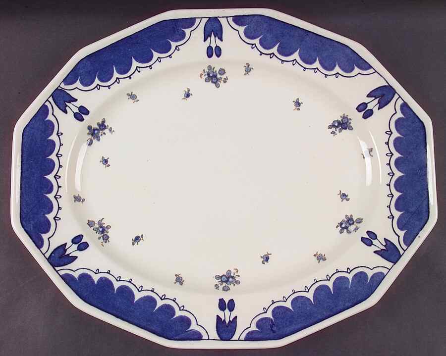 Kay 16" Oval Serving Platter by Royal Doulton-1