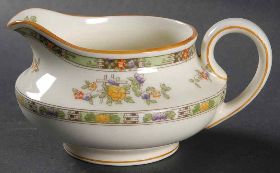 Kenilworth Creamer by Royal Doulton-1