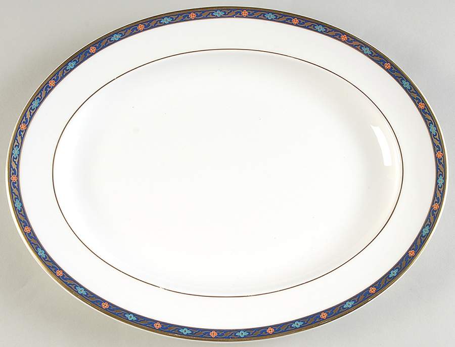 Kendal 13" Oval Serving Platter by Royal Doulton-1