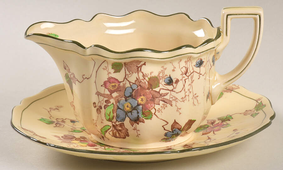 Kew Gravy Boat & Underplate by Royal Doulton-1