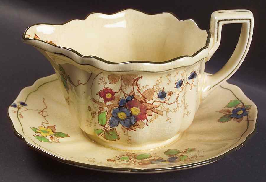 Kew Gravy Boat with Attached Underplate by Royal Doulton-1