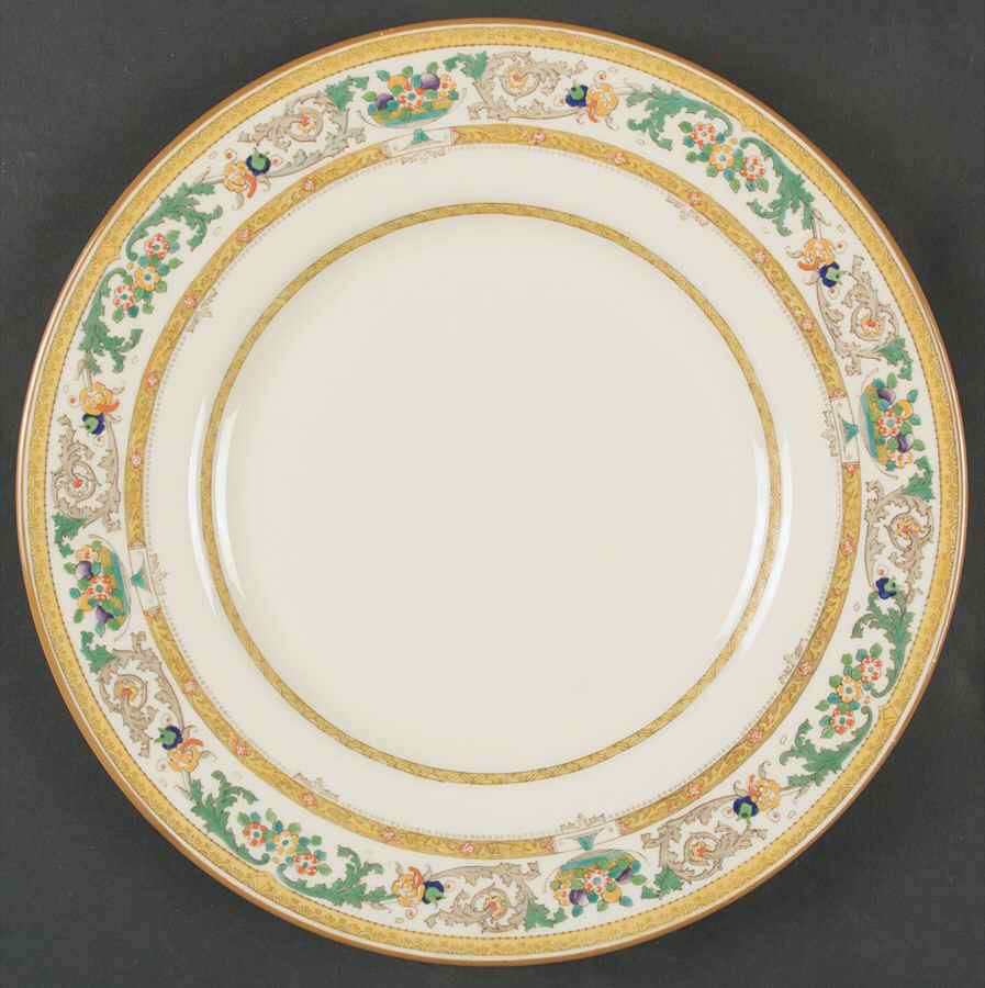 The Killarney (Thick Verge Line) Dinner Plate by Royal Doulton-1