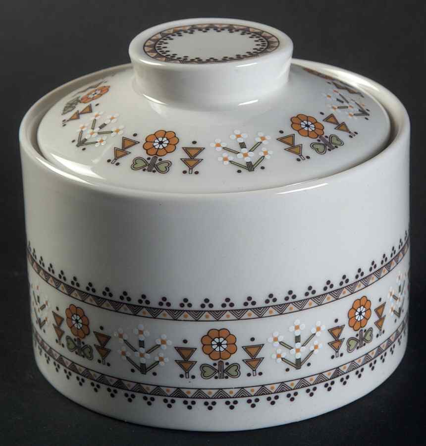 Kimberley Sugar Bowl & Lid by Royal Doulton-1