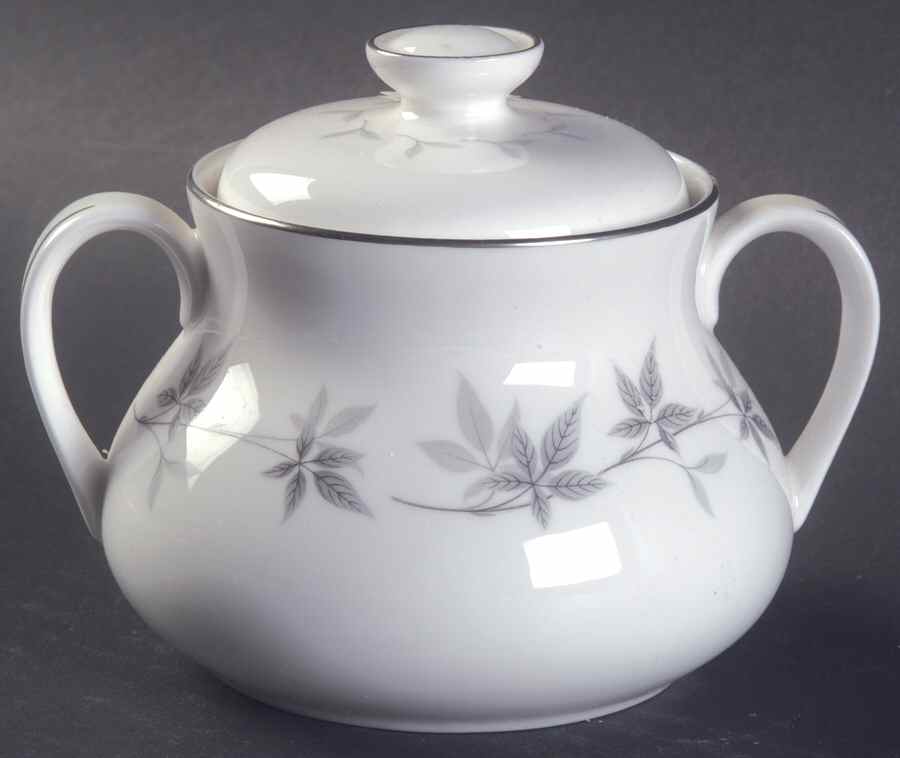 Kimberly Sugar Bowl & Lid by Royal Doulton-1