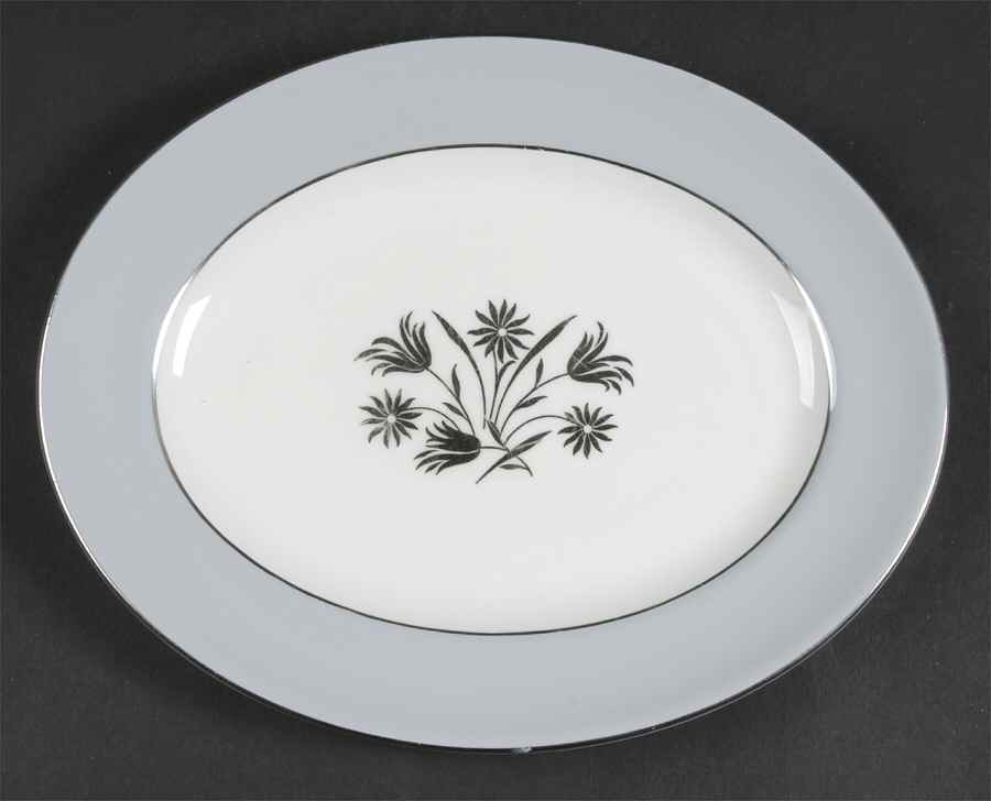 Kingsmere 10" Oval Serving Platter by Royal Doulton-1