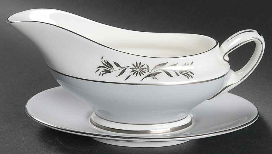 Kingsmere Gravy Boat with Attached Underplate by Royal Doulton-1