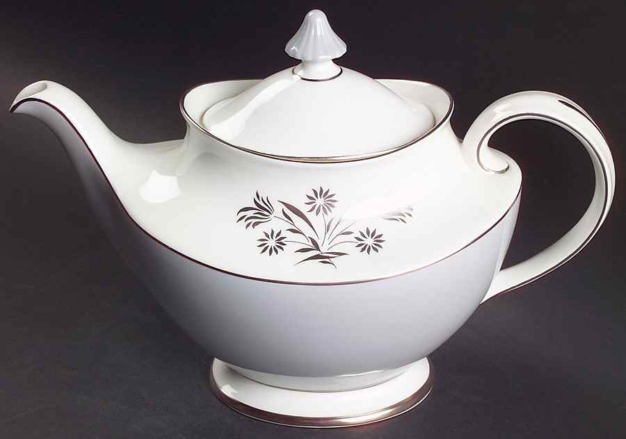Kingsmere Teapot & Lid by Royal Doulton-1