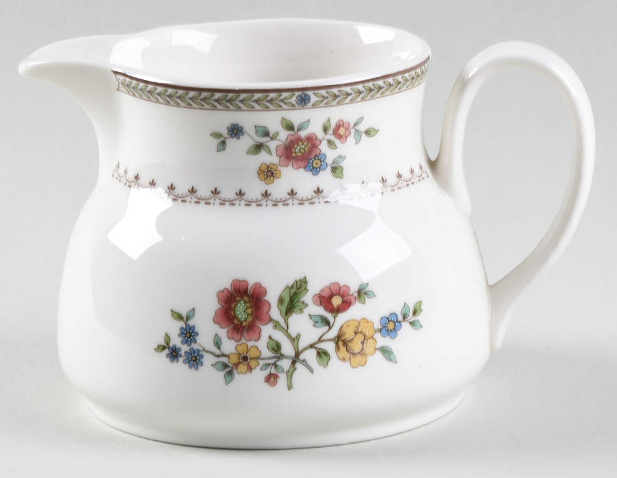 Kingswood Creamer by Royal Doulton-1