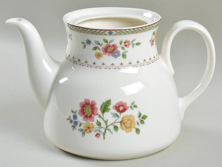 Kingswood Teapot No Lid by Royal Doulton-1