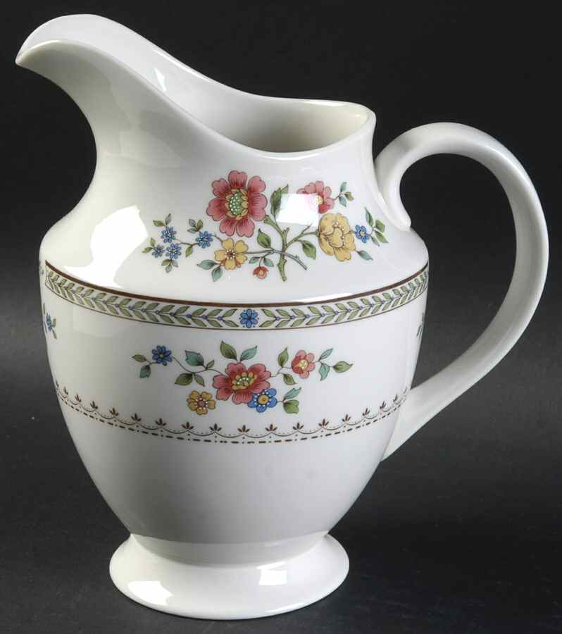 Kingswood 16 Oz Pitcher by Royal Doulton-1