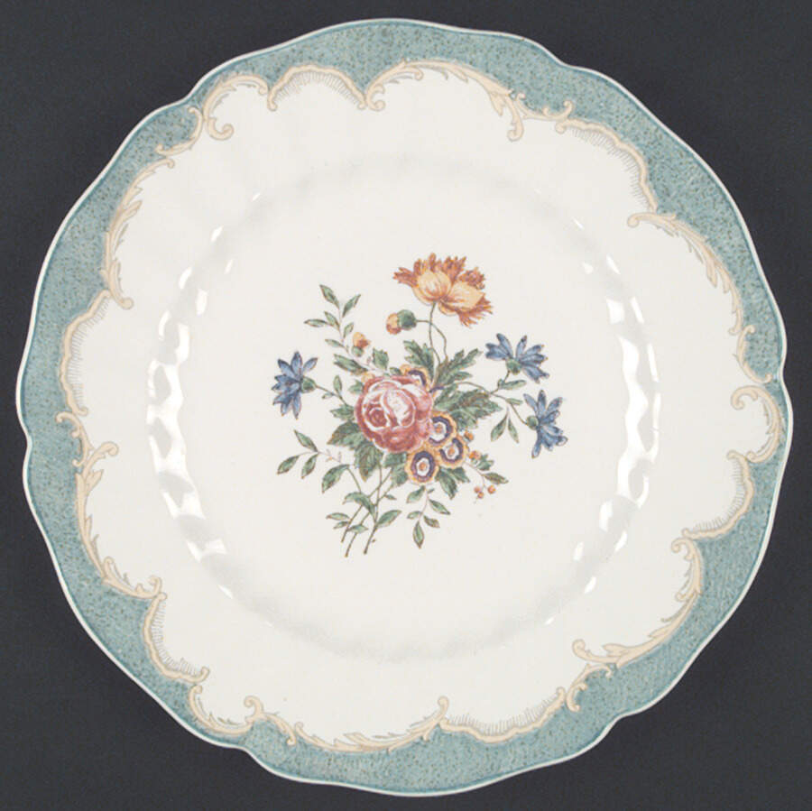 Kingswood Dinner Plate by Royal Doulton-1