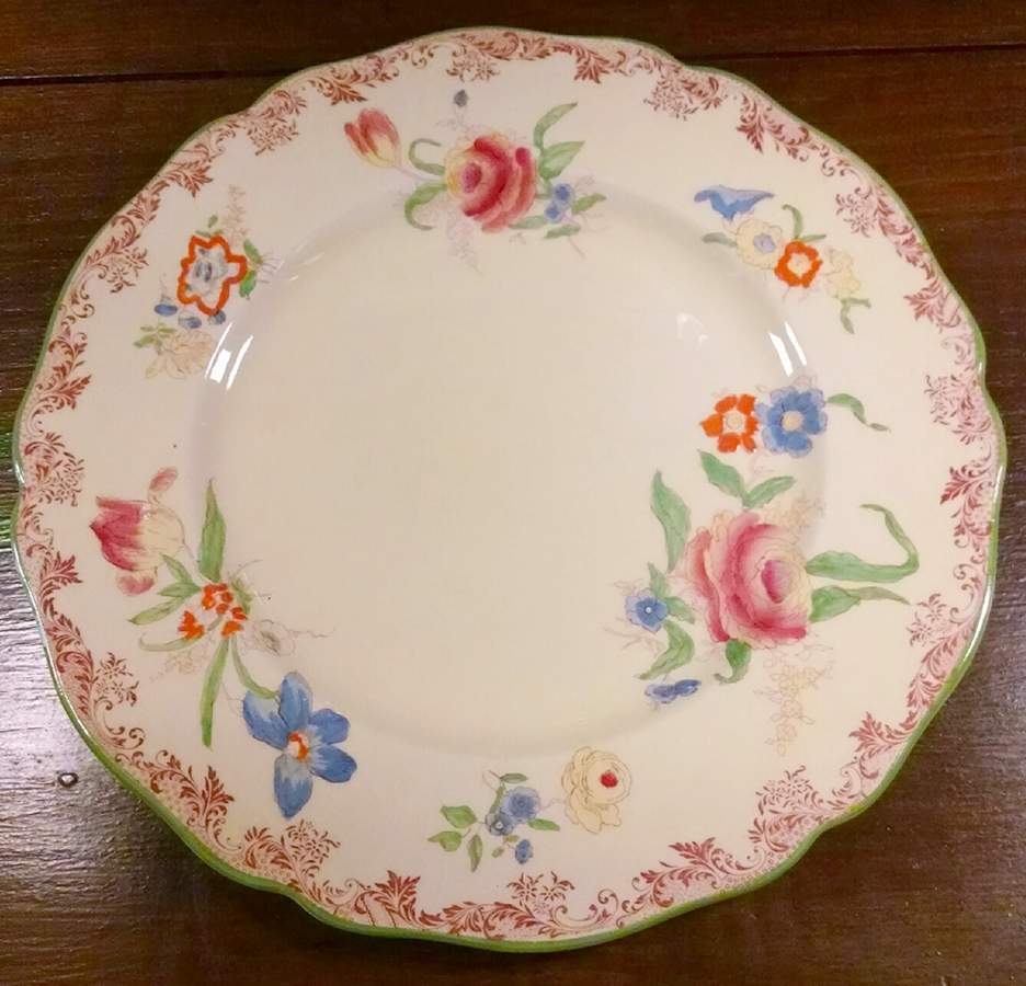 The Kinloch Dinner Plate by Royal Doulton-1