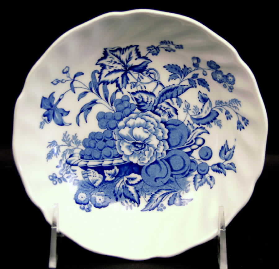 The Kirkwood Blue Fruit/Dessert (Sauce) Bowl by Royal Doulton-1