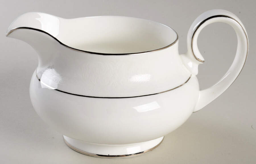 Lace Point Gravy Boat by Royal Doulton-1